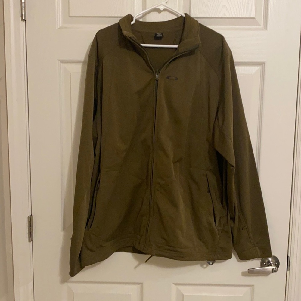 Men’s Oakley jacket XXL olive green